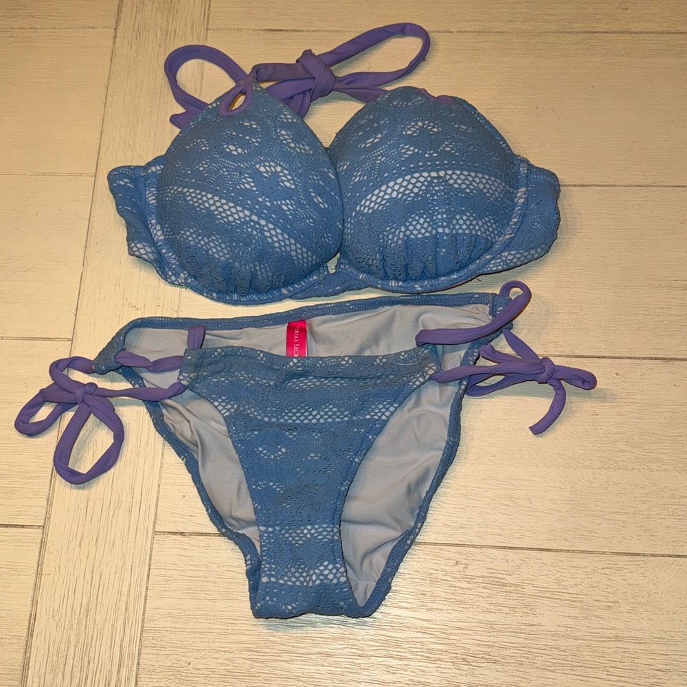 NWOT Victoria Secret Bathing Suit push up Top 34B and XS bottoms